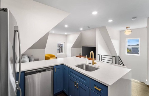 North End Appartement | The Octopus House: NEW 1BR Stylish Getaway