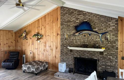 Newport Maison | The Odd Pearl