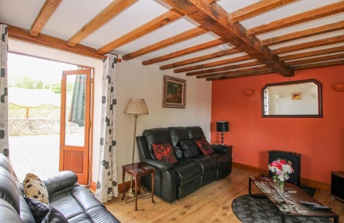 Bishops Castle Maison | The Old Barn, Bishops Castle