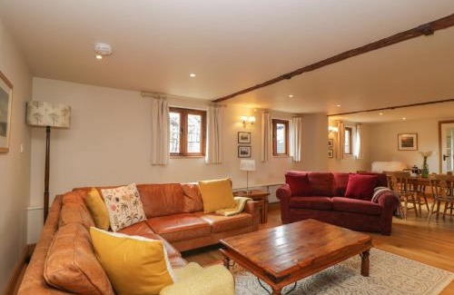 Westbrook Court Maison | The Old Barn