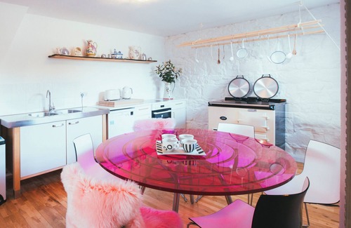 Halistra Maison | The Old Church. Three bedroom property with sea views and luxurious interiors.