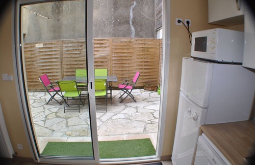 Lormont Maison | Gite du vieux Lormont, rive droite face à Bordeaux - Meublé classé 3 étoiles.