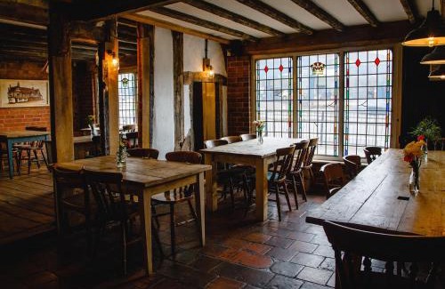 Bordesley Hôtel | The Old Crown