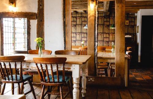 Bordesley Hôtel | The Old Crown
