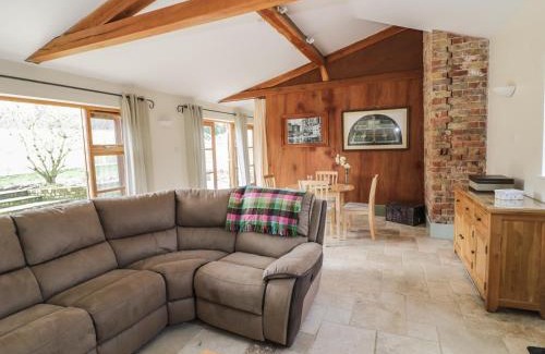 Newnham Maison | The Old Dairy
