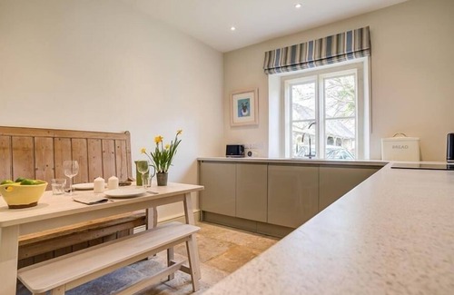 Burford Maison | The Old Dairy, BURFORD