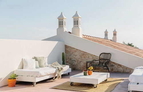 Concelho Appartement | The Old Donkey Suite