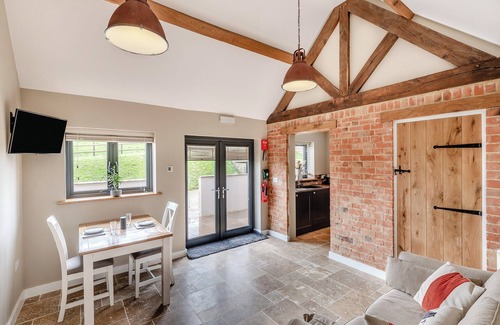 Chipping Norton Cottage | The Old Stables 1 - UK46682