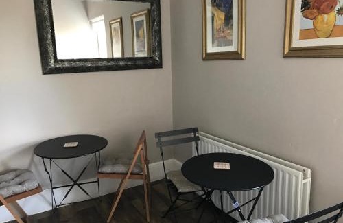 Whaddon Hôtel | The Old Ham Tree