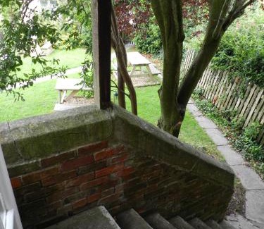 Whaddon Hôtel | The Old Ham Tree