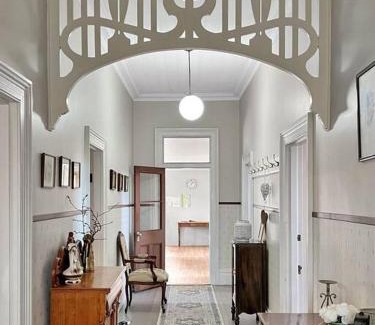 St Helens Maison | The Old Headmasters House