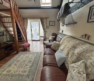 Llandovery Maison | The Old Milking Parlour