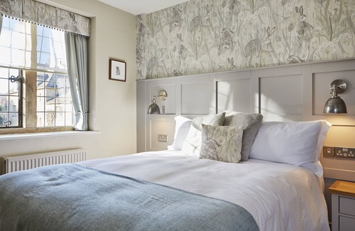 Bourton Hôtel | The Old New Inn