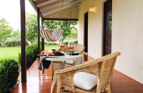 Eurunderee Maison | The Old Post Office Cottage