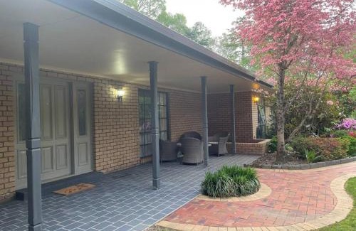 Eurobin Maison | The Old Rose Farm House