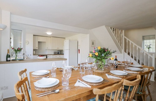 Longborough Maison | THE OLD SCHOOL HOUSE, pet friendly in Stow-On-The-Wold