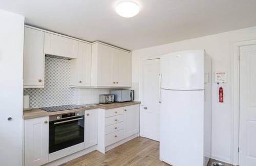 Longborough Maison | THE OLD SCHOOL HOUSE, pet friendly in Stow-On-The-Wold