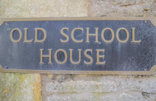 Longborough Maison | The Old School House