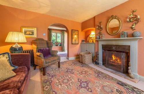 Warham Maison | The Old School House W