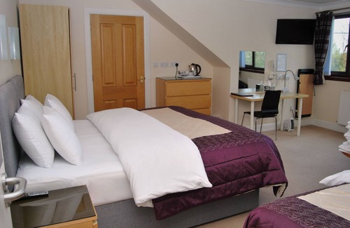 Larkhall Hôtel | The Old School Guest House