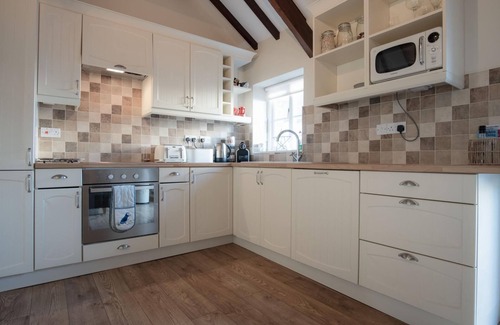 Angle Maison | The Old Stables - 3 Bedroom Cottage - Angle