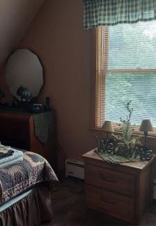 Fairmount Springs Hôtel | The Old Tioga Inn Bed and Breakfast
