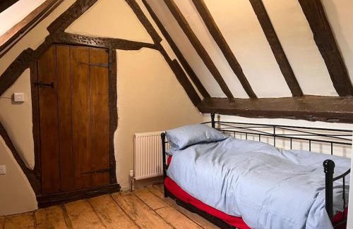 Warwick Town Centre Maison | The Old Warwick House