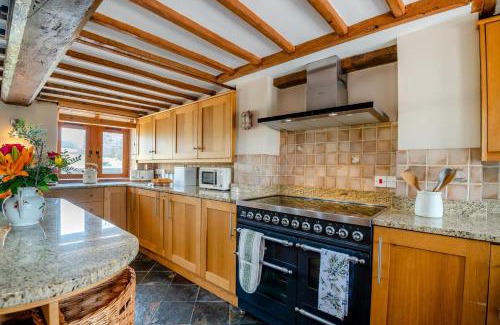 Westbury Maison | The Old Watermill