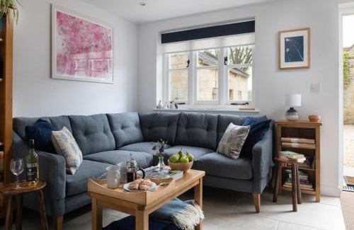Monkton Combe Maison | The Old Workshop, Monkton Combe - Elegant Cotswolds Retreat near Bath