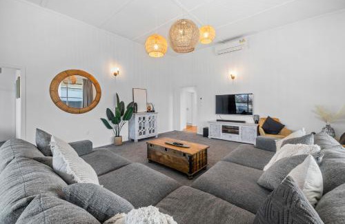 Martinborough Maison | The Olive Corner- Martinborough Holiday Home