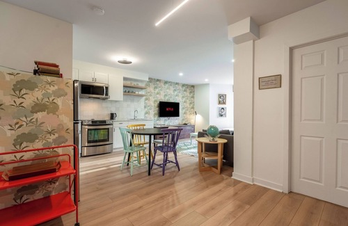 Plateau Mont Royal Appartement | L'Oliver Jones | Terrasse sur le toit | Wifi | AC