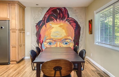 Bryant Maison | The OMG House that will BLOW YOUR MIND with Unbelievable Cats n Mirrors