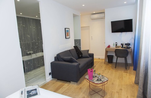 Clermont Ferrand City Centre Hôtel | The Originals Boutique, Hôtel Le Lion, Clermont-Ferrand