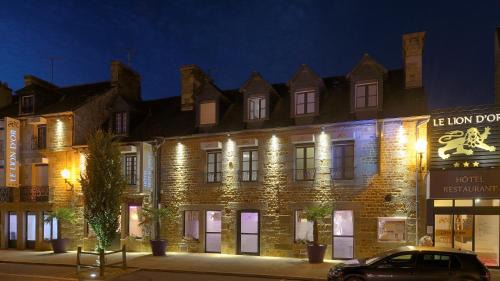 Saint-Brice-en-Cogles Hôtel | The Originals Boutique, Hôtel Le Lion d'Or, Fougères Ouest