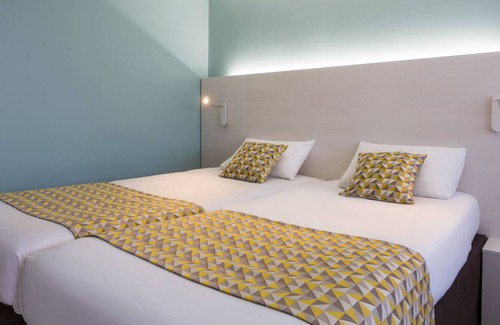 Metz-Tessy Hôtel | The Originals City, Hôtel Annecy Aéroport