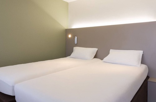 Metz-Tessy Hôtel | The Originals City, Hôtel Annecy Aéroport