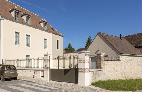 Provins Appartement | The Originals Résidence, Demeure des Remparts, Provins