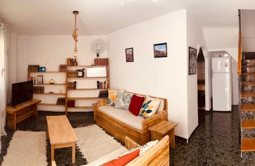 Chite Maison | The Other Place