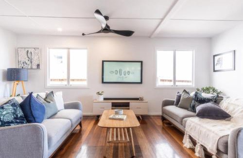 Moffat Beach Maison | 'The Otto' At Moffat Beach