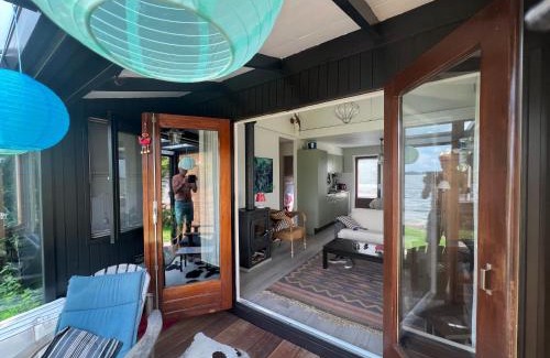 Reeuwijk Chalet De Ski | The Outpost Lakehouse- enjoy our house at Reeuwijkse Plassen - near Gouda