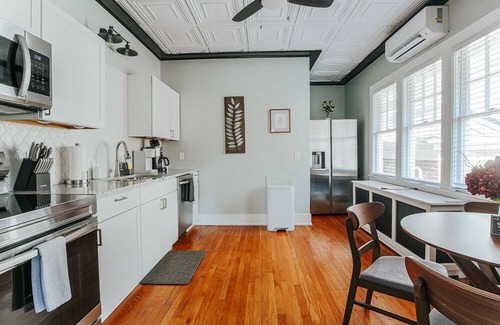 Staunton Appartement | Appartement-The Overlook-Salle de bain privée séparée