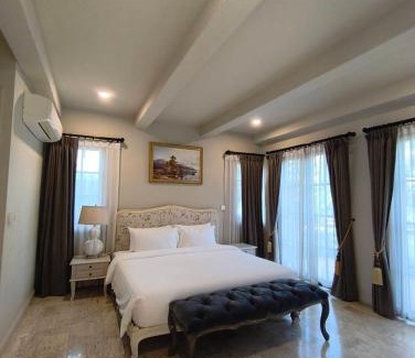 Pak Chong Maison | The Ozone Khao Yai Pool Villa