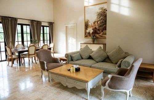 Pak Chong Villa | The Ozone Khao Yai Pool Villa