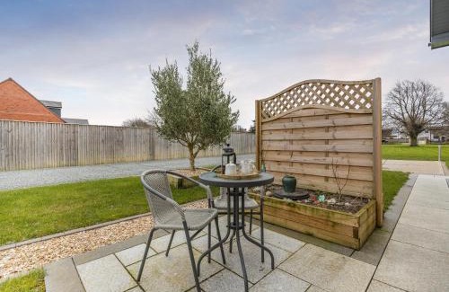 Grimsby Maison | The Paddocks Retreat