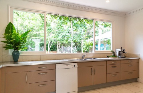 Ewingsdale Maison | The Palace on Magnolia Byron Bay