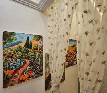 Pali Hill Appartement | The Pali Den A Whisper of Pali Village, Bandra