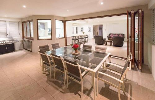 Surfers Paradise Maison | The Palm in Heart of Surfers Paradise
