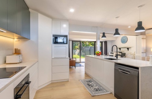 Corlette Maison | The Palms, 9 Pantowora Street