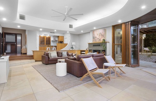Palmers Island Maison | The Palms Yamba - Private luxurious riverfront estate!