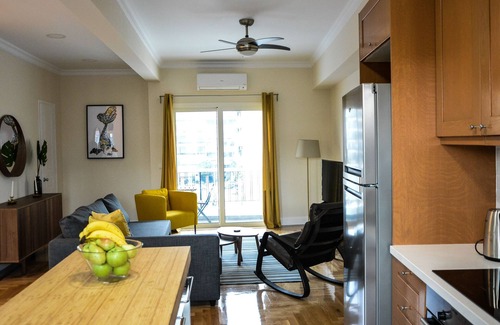Kinosargous Appartement | The Parthenon Terrace has a Parthenon view! We're quite proud of this!